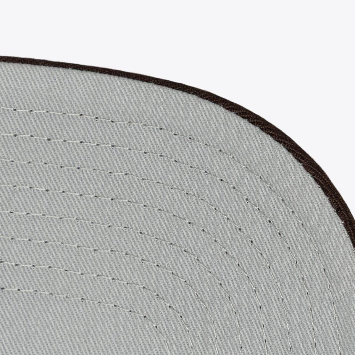 M&N NHL Chicago Blackhawks Fashion Basic Two Tone Pro Snapback