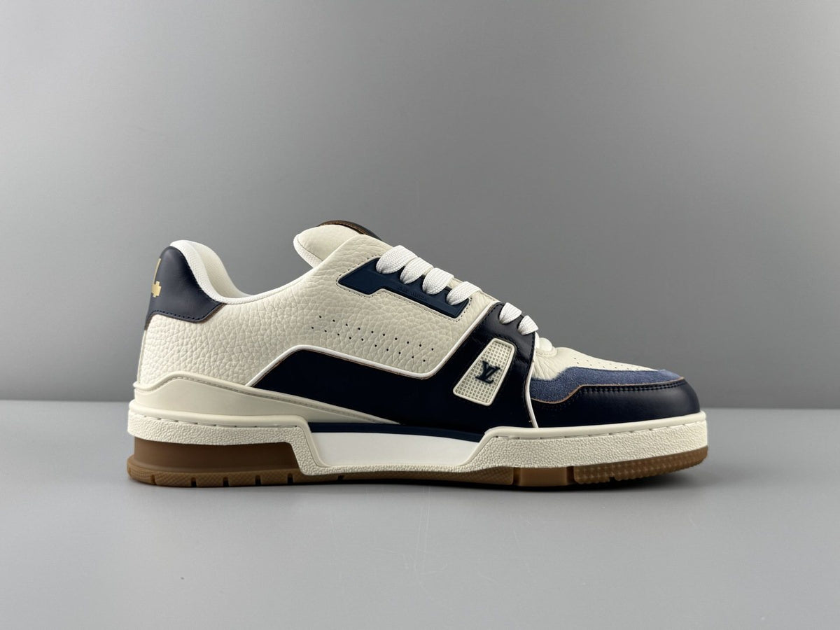 Louis Vuitton White & Navy Low-Top Sneakers