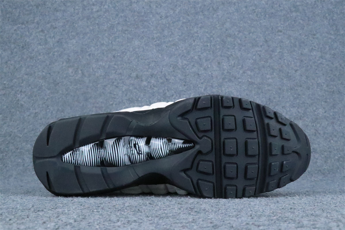 Comme des Garçons x Air Max 95 'Grey'
